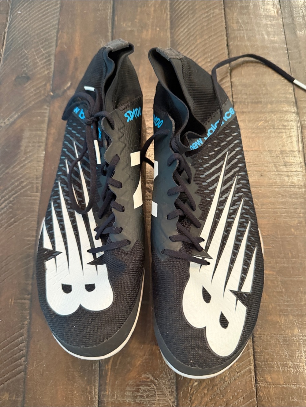 New Balance Black and White Women's Athletic track spikes Shoes